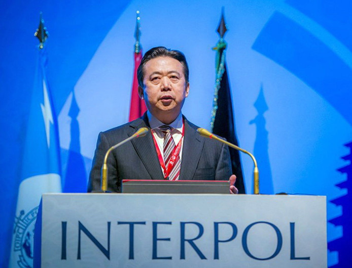 China detiene al presidente de Interpol por soborno