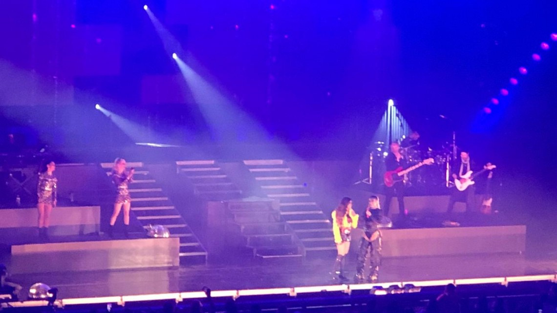 Gloria Trevi se convierte en 'Diosa de la noche' en el Payne Arena