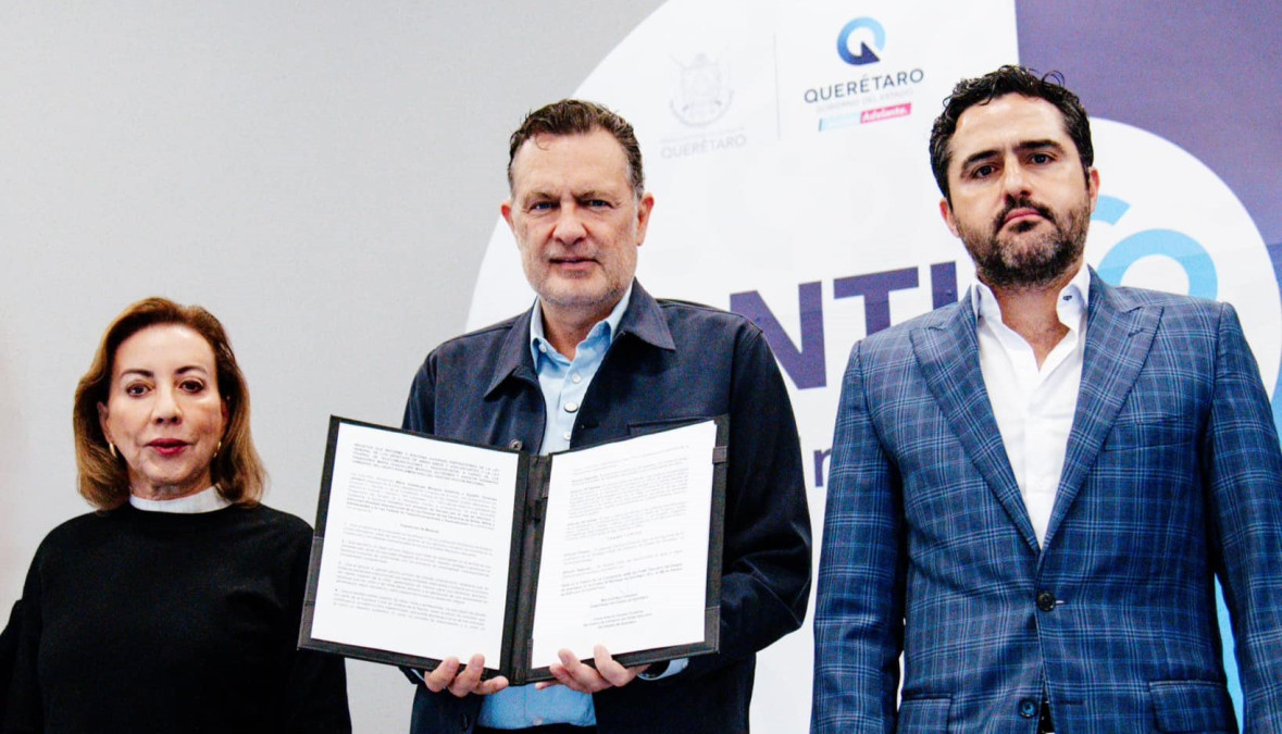 Gobernador de Querétaro presenta iniciativa para prohibir el uso de redes sociales a menores de 14 años