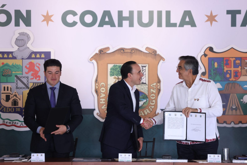 Firma Américo convenio de seguridad con gobernadores de Coahuila y Nuevo León