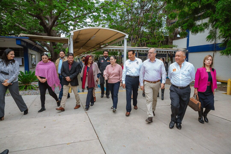 Acuerdan sumar esfuerzos por la educación en Tamaulipas 