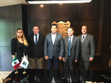 Se reúne CDV con cónsul estadounidense