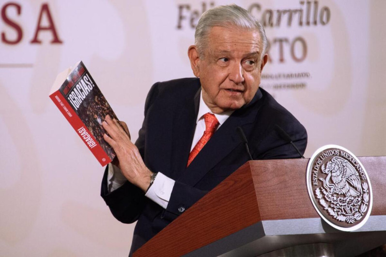 "No, los libros no se censuran":TEPJF rechaza investigar libro de AMLO
