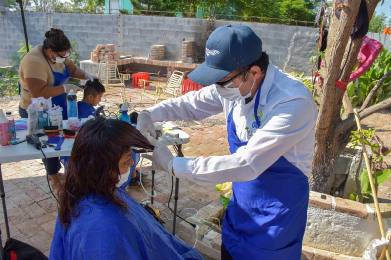 “DIF Reynosa en tu Casa” visitó a las familias de la colonia Industrial