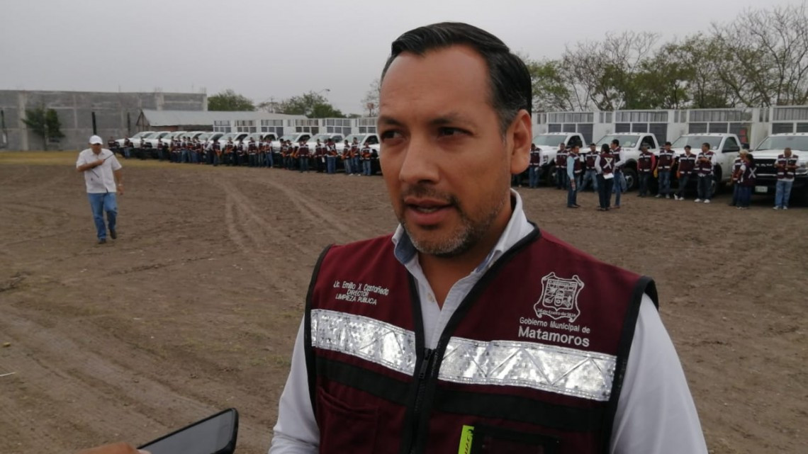 Entregan 15 nuevas unidades para limpieza pública de Matamoros