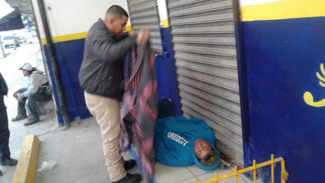 Auxilia Municipio a población vulnerable