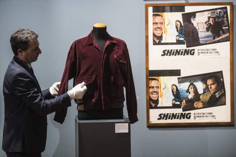 Subastan en 23 mil dólares chaqueta de Jack Nicholson