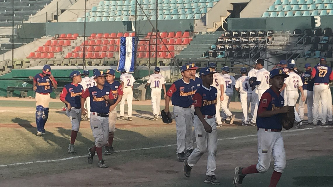 Venezuela pasa a la final de la serie Latinoamericana de Béisbol 2017 