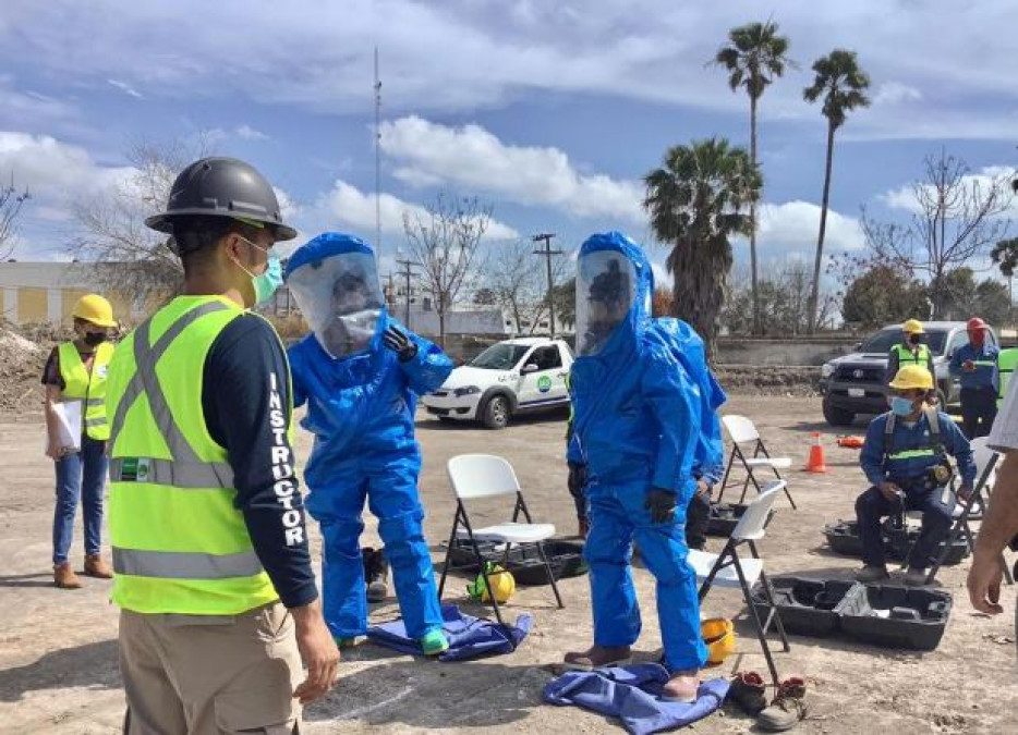 Se capacitan empleados de la JAD para atender fugas de Cloro
