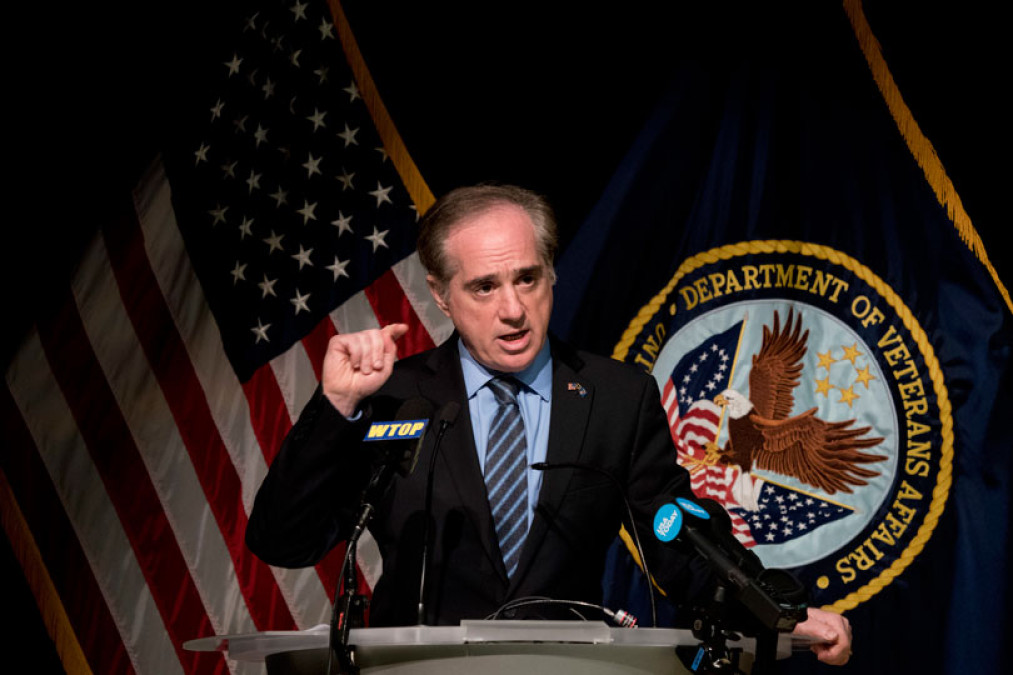 “Toxicidad” en ambiente en Washington: David Shulkin