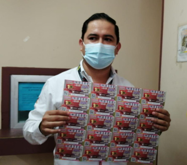 Conmemoran 10 años de reconocimiento gastronómico con edición especial de la Lotería Nacional