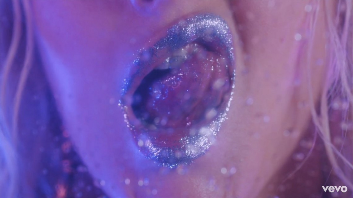 Christina Aguilera regresa con 'Accelerate'