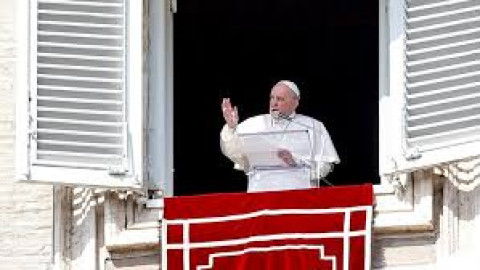 Papa Francisco condena secuestro de 317 niñas en Nigeria