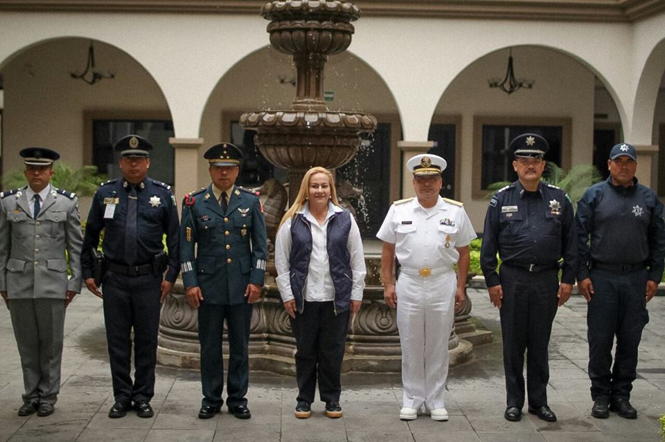 Conmemoran 101 aniversario de la constitución política
