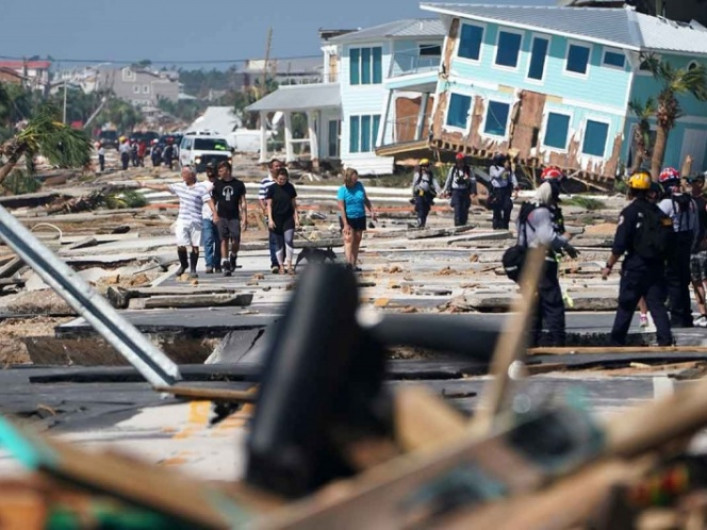 12 muertos tras paso de “Michael”