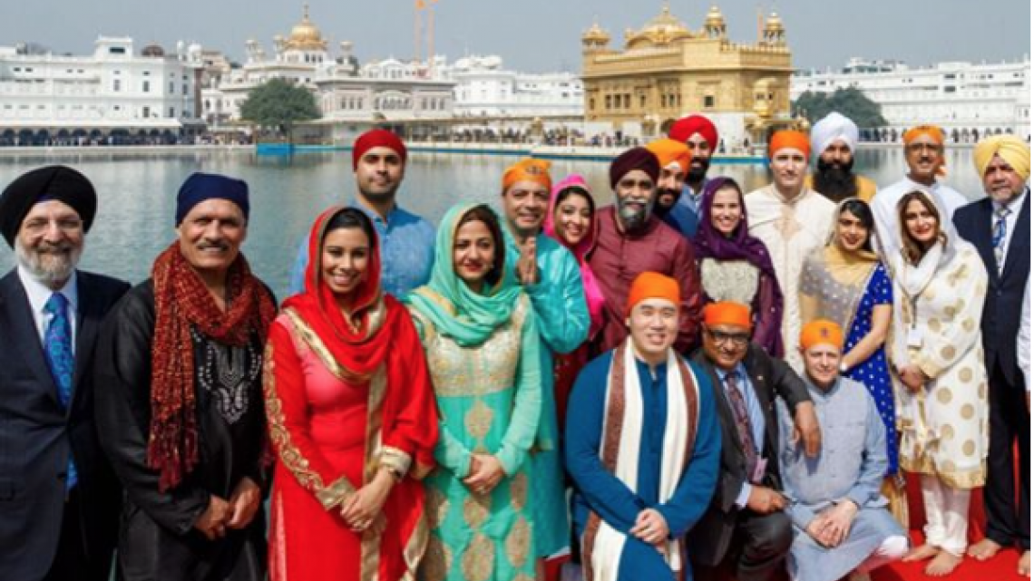 Se mofan  Justin Trudeau durante visita a la India