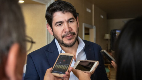 La posición del congreso es defender la soberanía, el gobernador sigue en sus funciones como tal: Héctor Escobar