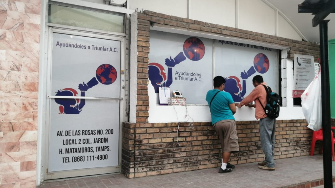 Temen surja un caso de Coronavirus entre el campamento de migrantes del bordo del río