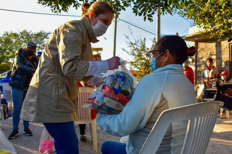 DIF Reynosa visitó a los abuelitos de las Colonias Balcones de Alcalá y Prados de Alcalá