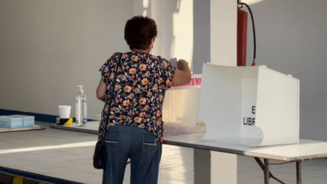 Aperturas de manera tardía Casillas en Victoria 