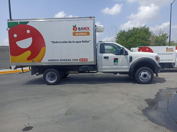 BanMx Adquiere camioneta para mejorar entrega de alimentos