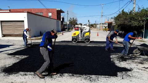 Rehabilita el Municipio pavimento en colonias