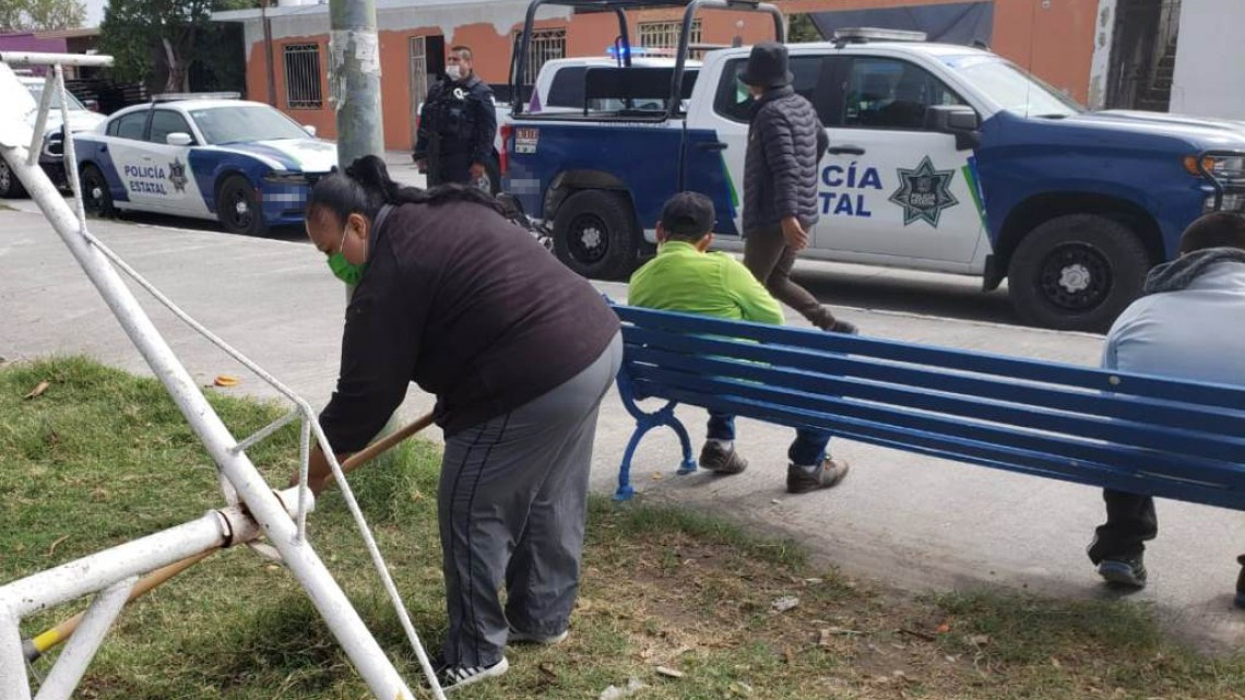 Dentro del programa “Prevenir, una Tarea de Todos”, jóvenes realizaron trabajos de limpieza