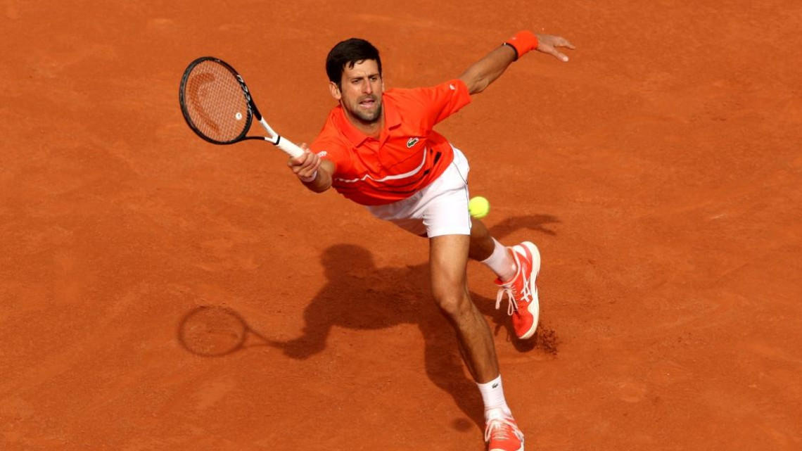 Novak Djokovic avanza a segunda ronda de Roland Garros  