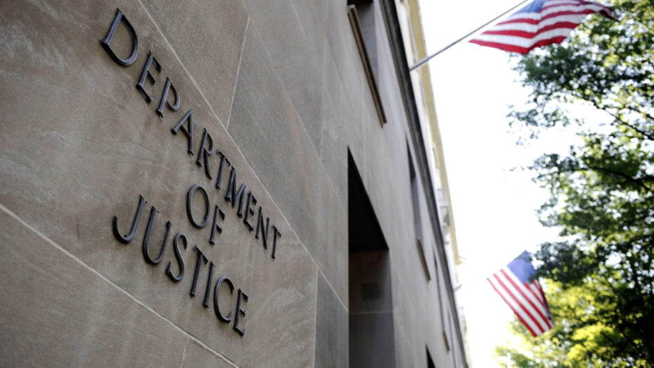 Detiene a 75 sospechosos por conspiración