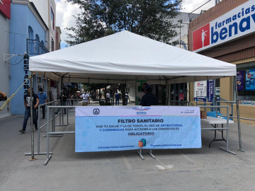 Instalan filtro sanitario en la Peatonal Hidalgo