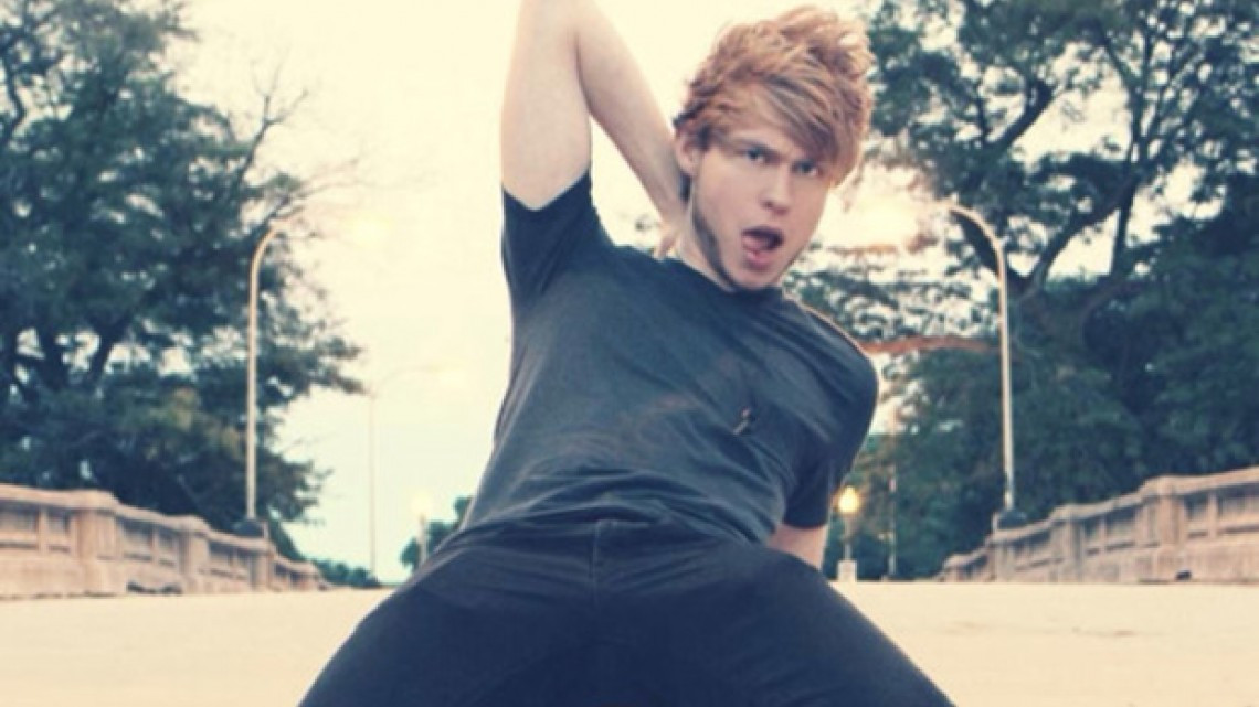 10 años de prisión a exestrella de YouTube por pornografía infantil