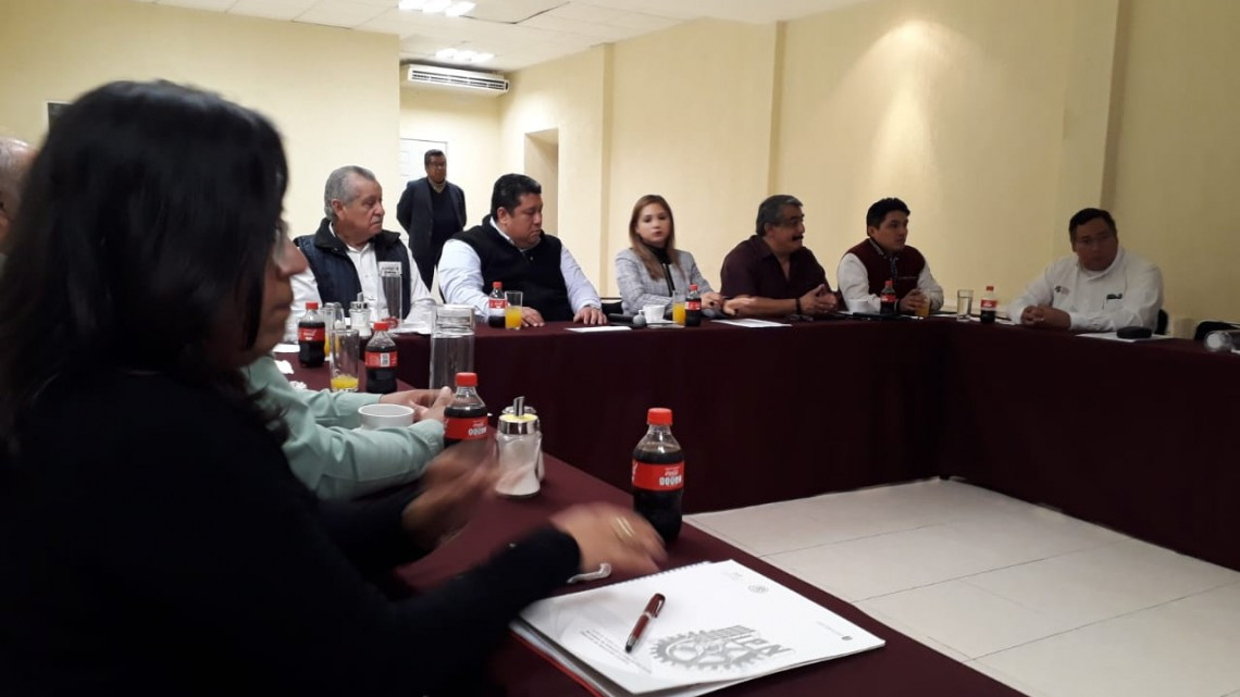 Se propone alianza para la capacitación de docentes y continuación de estudios