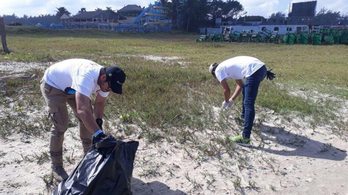 Realizan jornada de Limpieza y Embellecimiento en Playa Miramar 