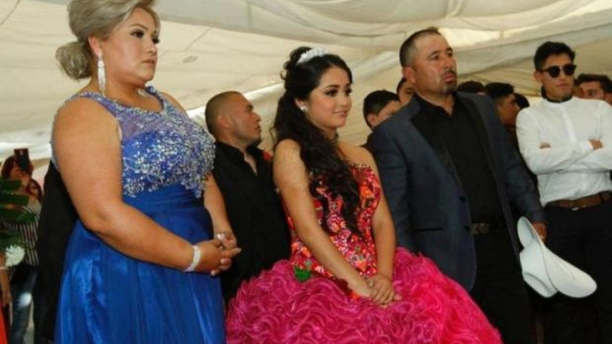 Habla la mamá de Rubí sobre los XV años