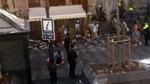 Policía califica de “ataque terrorista” hechos en Las Ramblas