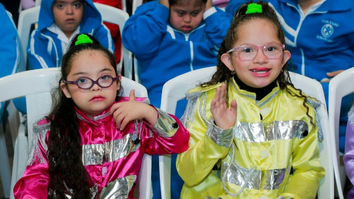 DIF y Ayuntamiento en apoyo de personas con discapacidad