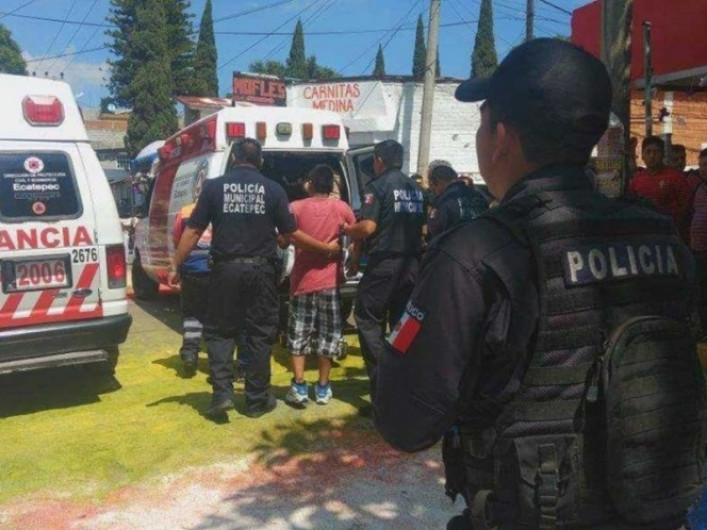 Deja 12 lesionados explosión de pirotecnia