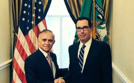 Alfonso Romo y Steven Mnuchin en encuentro por temas bilaterales