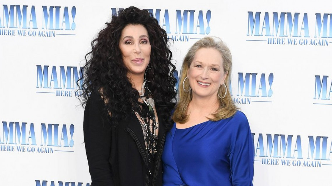 Cher y Meryl Streep en el estreno de Mamma Mia