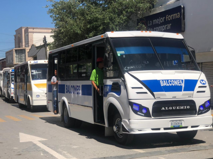 Inician modernización de transporte público con tandas