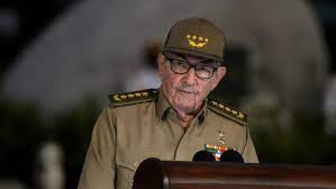 Raúl Castro dimite de su cargo como líder del Partido Comunista de Cuba