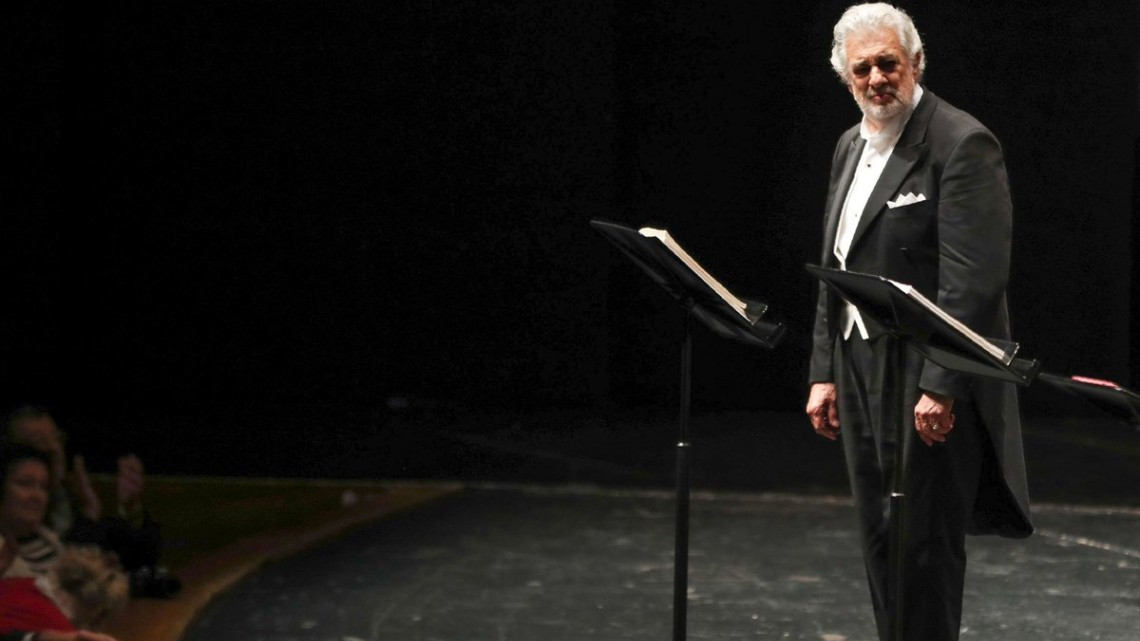 Plácido Domingo es ovacionado tras las acusaciones por acoso sexual