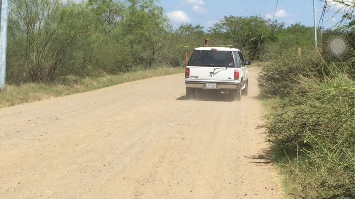 Habitantes de zona ejidal piden mejoras en caminos