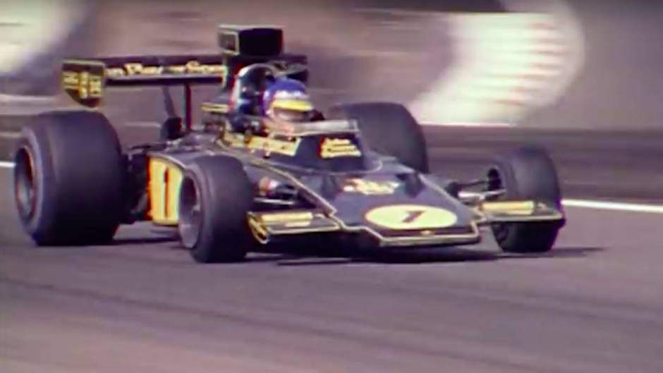 Profanan tumba de Ronnie Peterson, expiloto sueco
