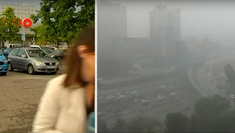 Se equivoca reportera en vivo y sale corriendo