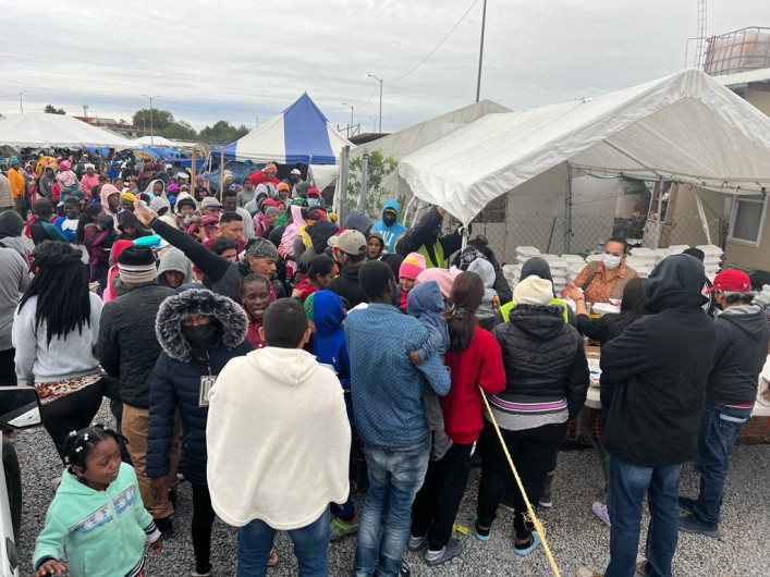 "Le entramos": Alcalde Carlos Peña Ortiz sobre migración 