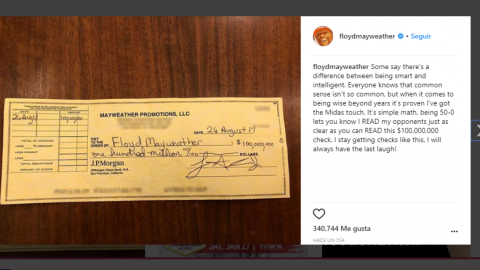 Floyd Mayweather presume cheque de 100 mdd