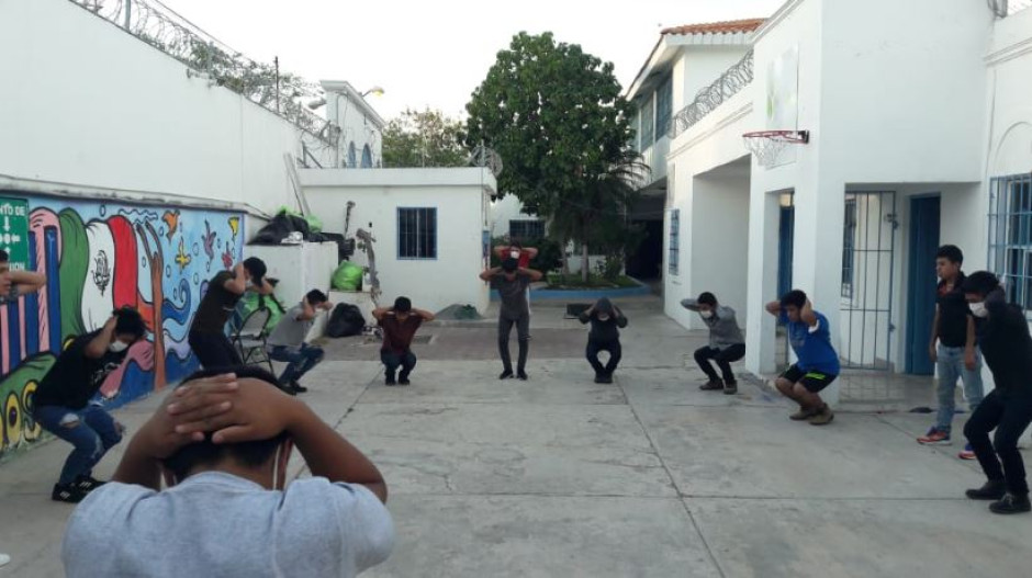 Imparte Municipio activación física en el CAMEF