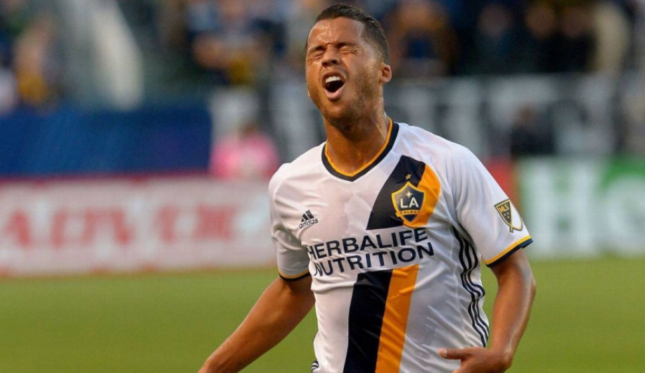 Galaxy dice adiós y despide a Gio Dos Santos