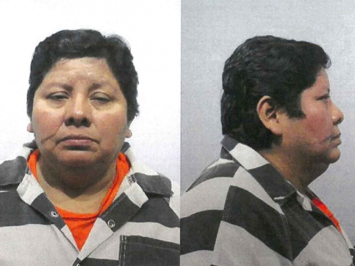 Mujer es acusada de cargo de tráfico de mano de obra